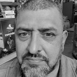 Meet your Posher, Aurelio